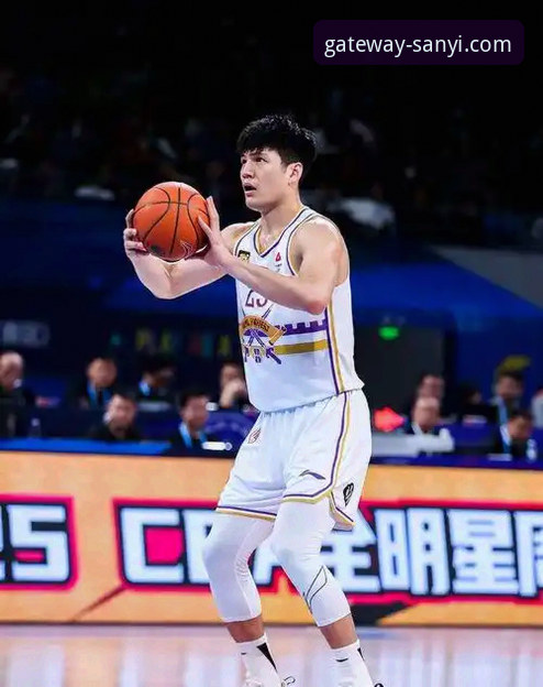 CBA状元陈国豪“回避条款”再升级：三亿体育平台深度解析卡位战背后的规则博弈